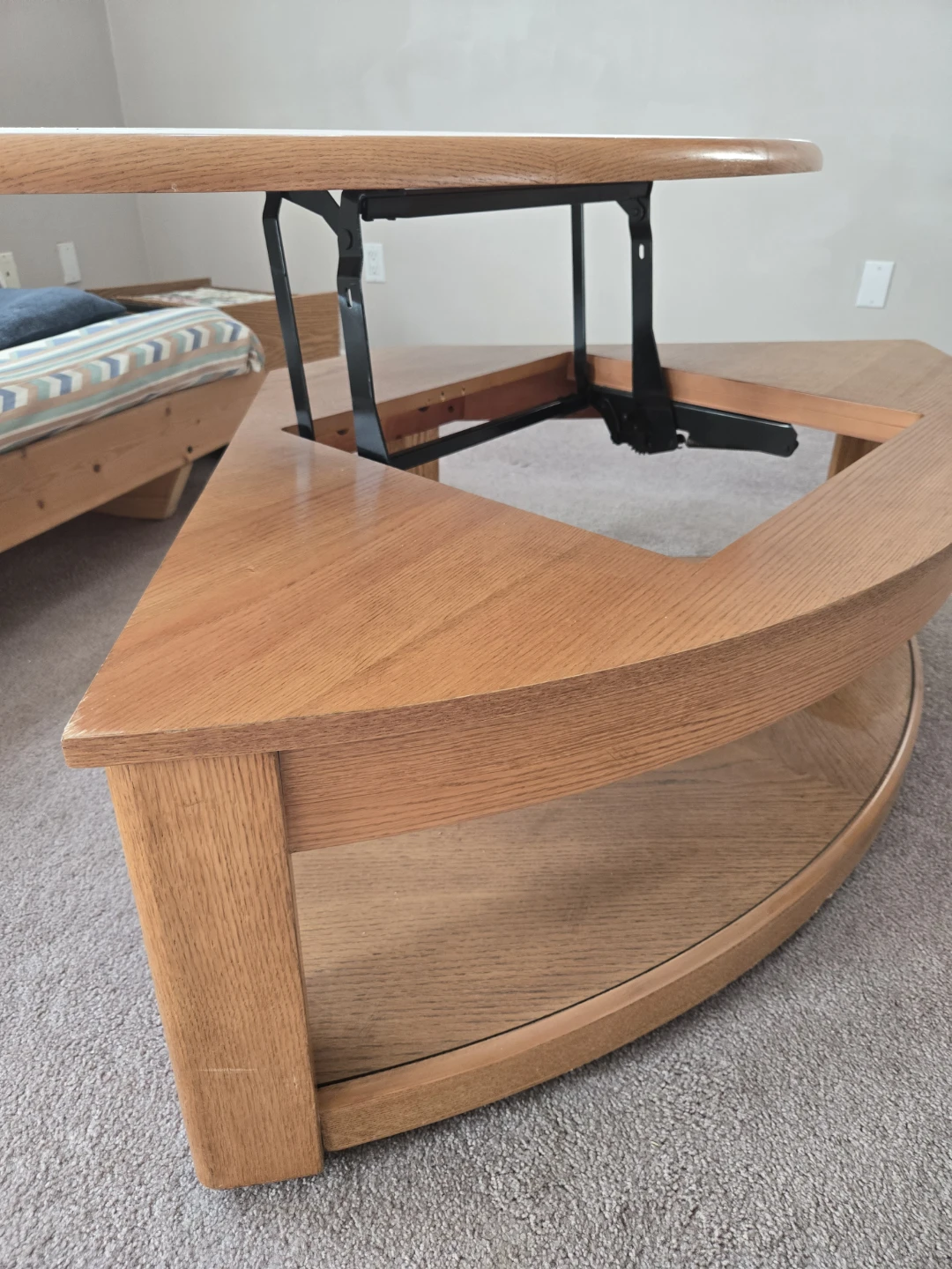 Wooden Lift Top Coffee Table - photo 3