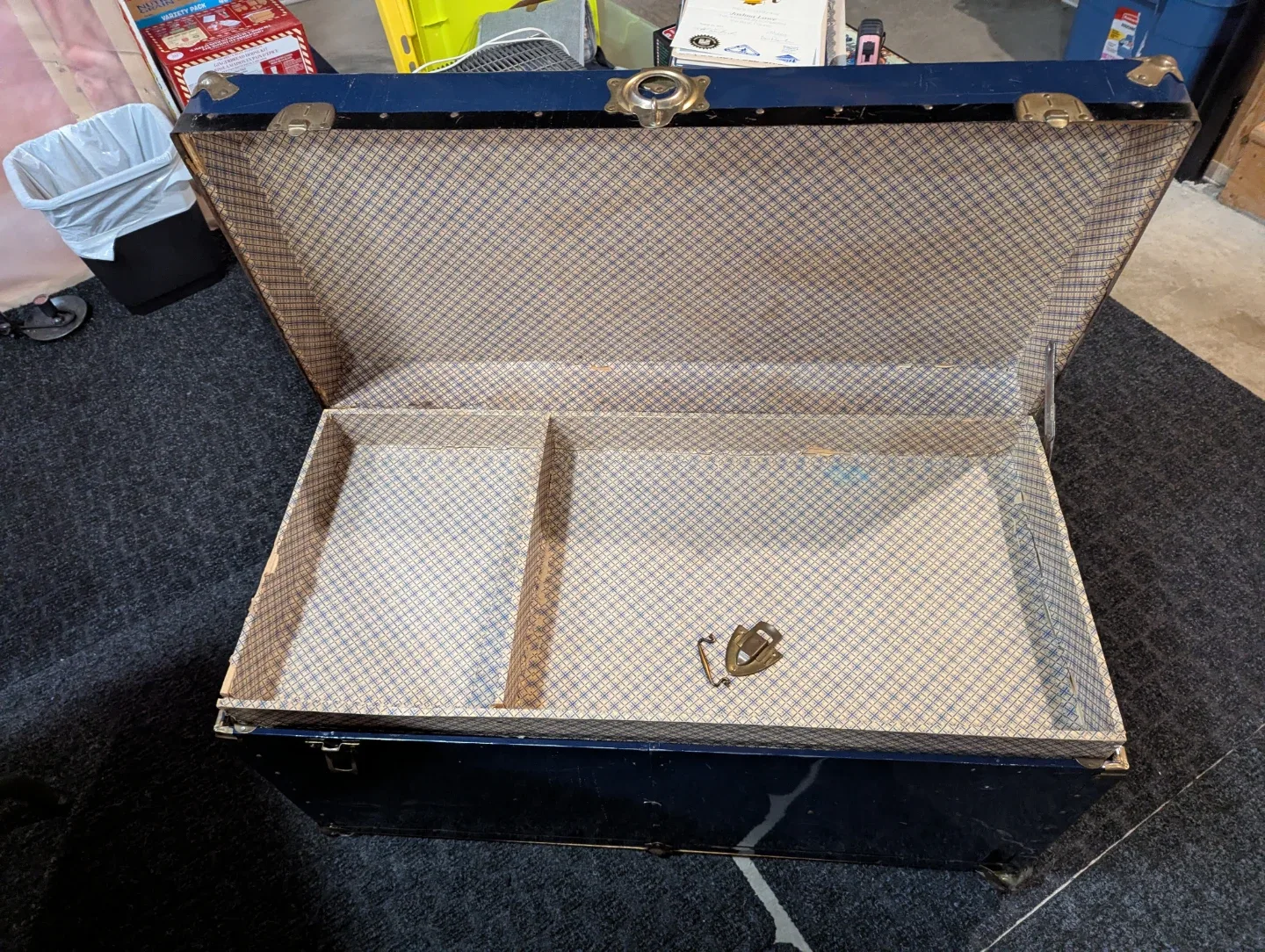 Vintage Blue Steamer Trunk image indicator(2)