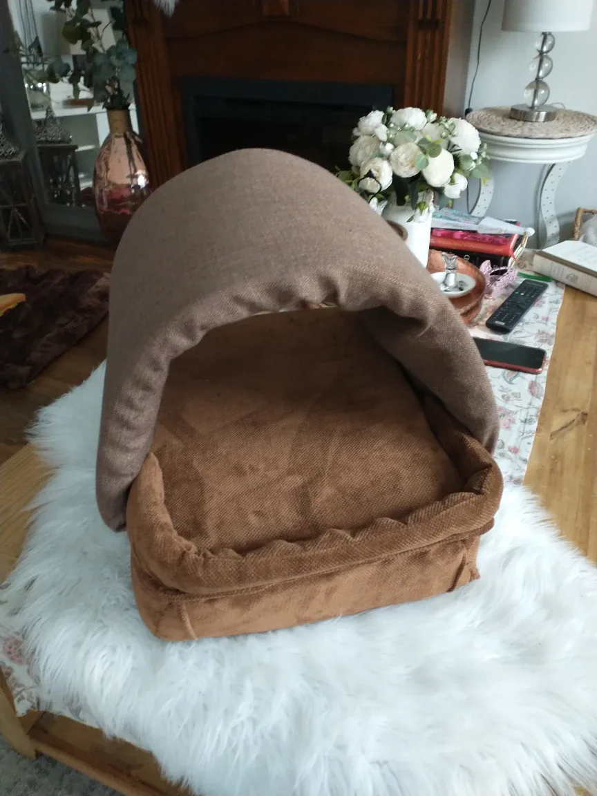 Brown Pet Cave Bed image indicator(6)