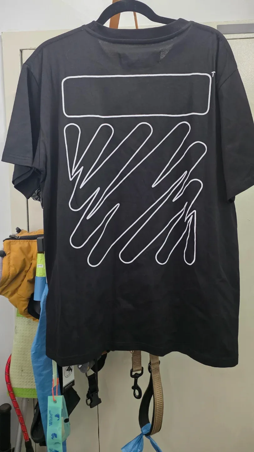 Off-White Black T-Shirt - Size Large