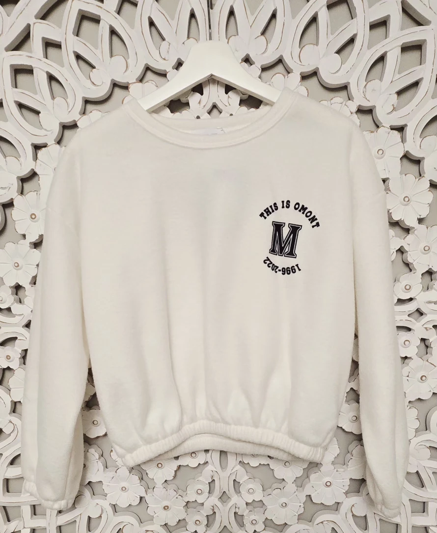New with tag  Oak + Fort White Sweatshirt - Size OS/TU