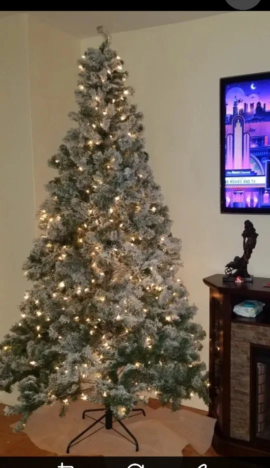 8 feet Christmas Tree image indicator(3)