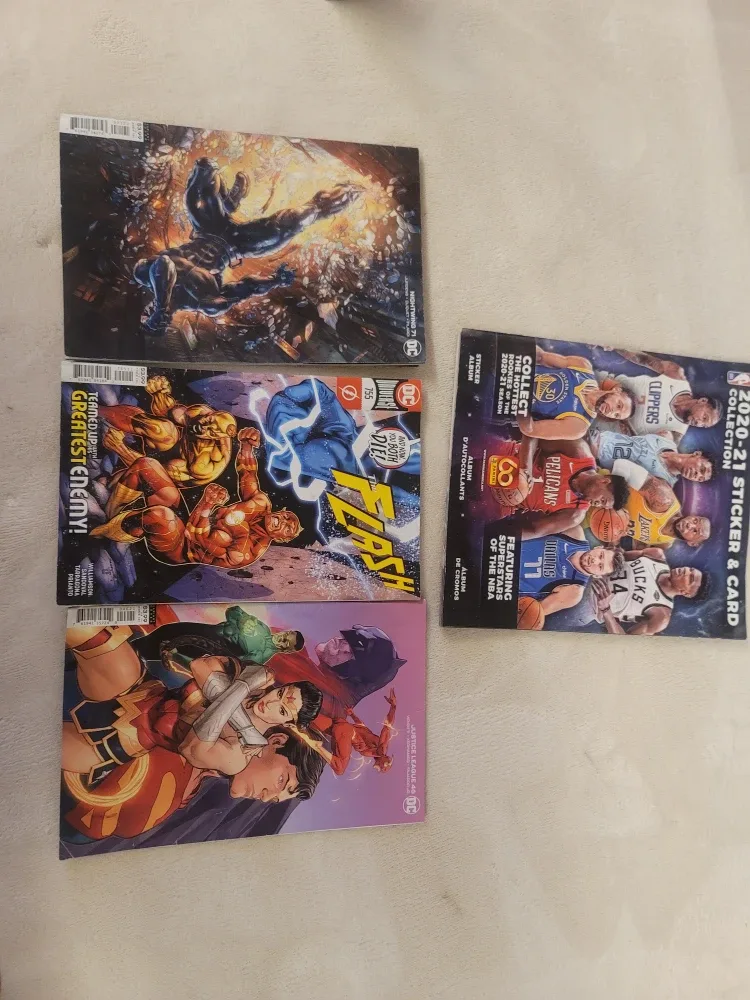 DC Comics: Flash, Justice League & NBA Sticker Album
