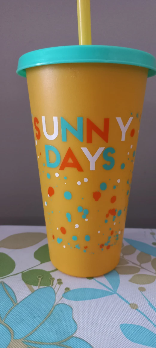 Two Colourful Plastic Cups with Lids & Straws - photo 3