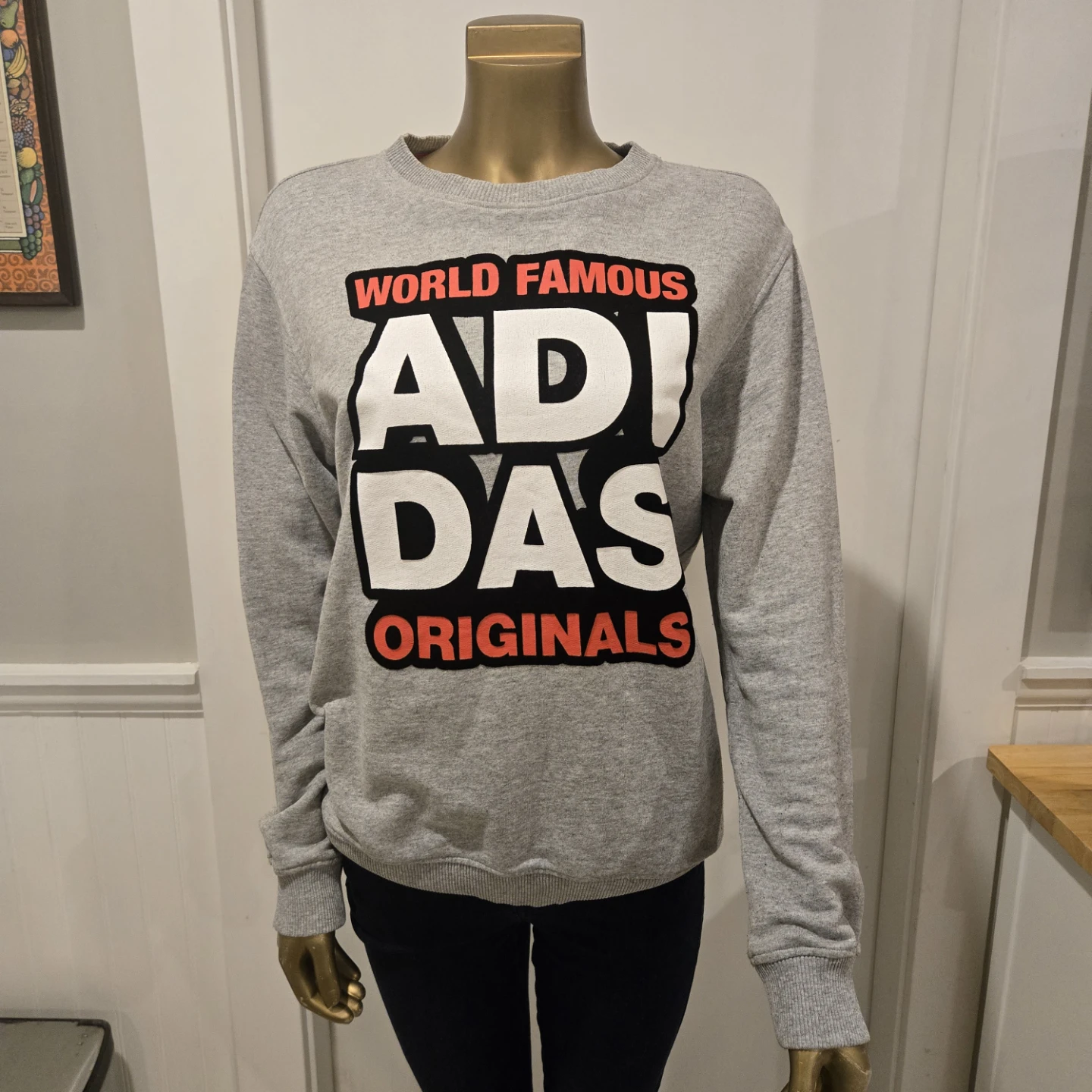 Vintage Adidas “World Famous” G  Sweatshirt Womens Small - photo 4