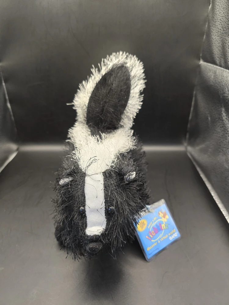New Ganz Webkinz Skunk HM213 Plush Toy Unused Code