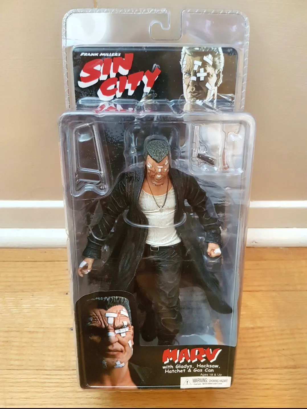 Sin City Marv Action Figure - Frank Miller image indicator(2)