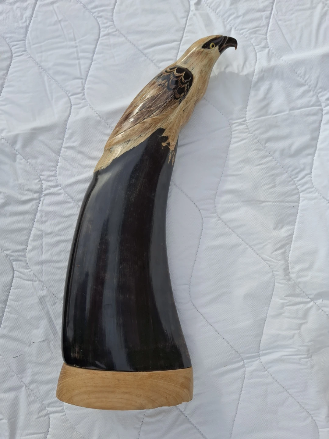 Vintage Carved Horn Eagle Figurine - photo 5