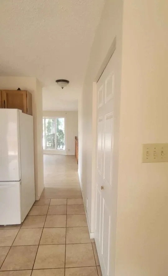 Room For rent image indicator(4)