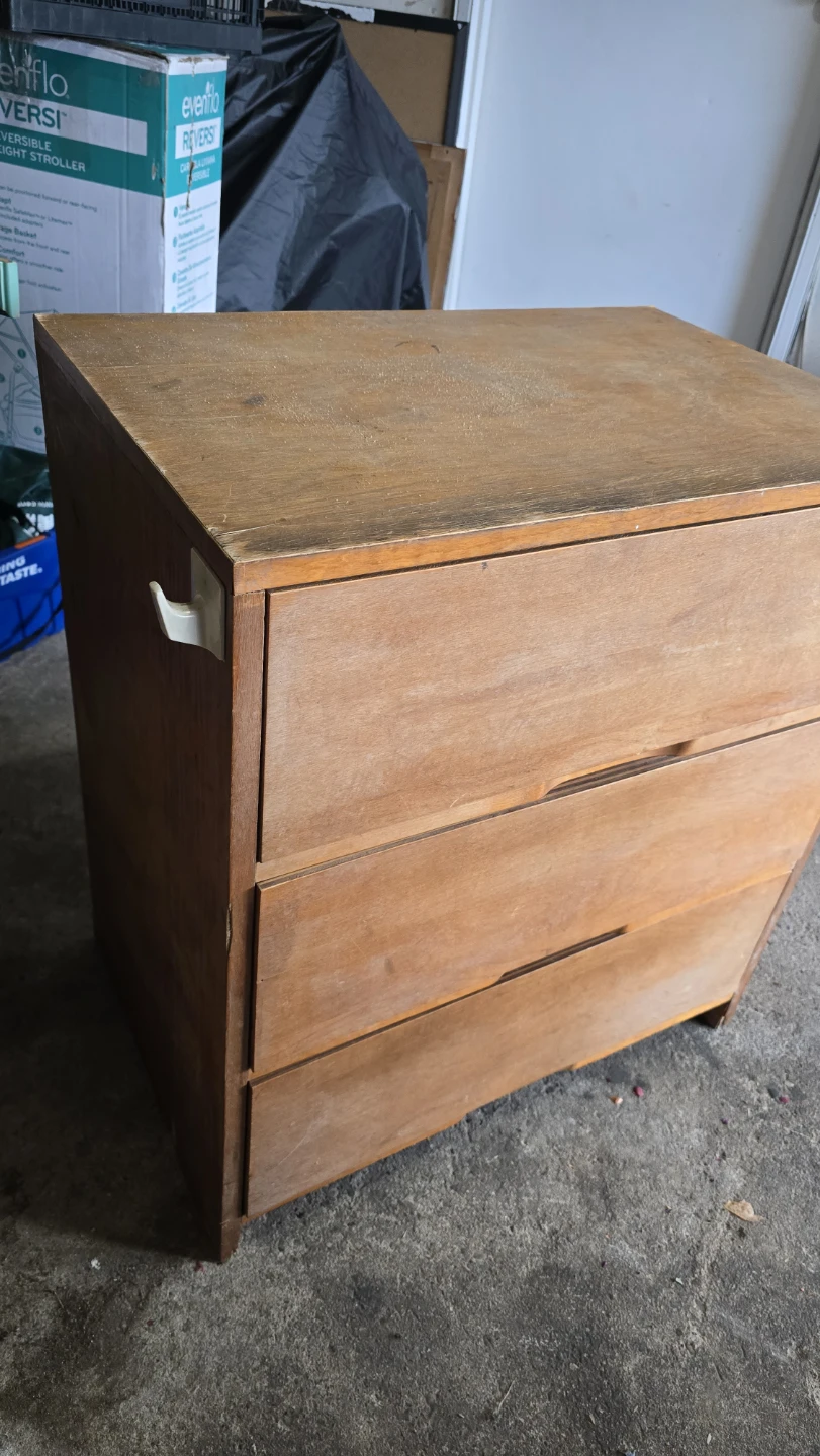 Wooden 3-Drawer Dresser - photo 2