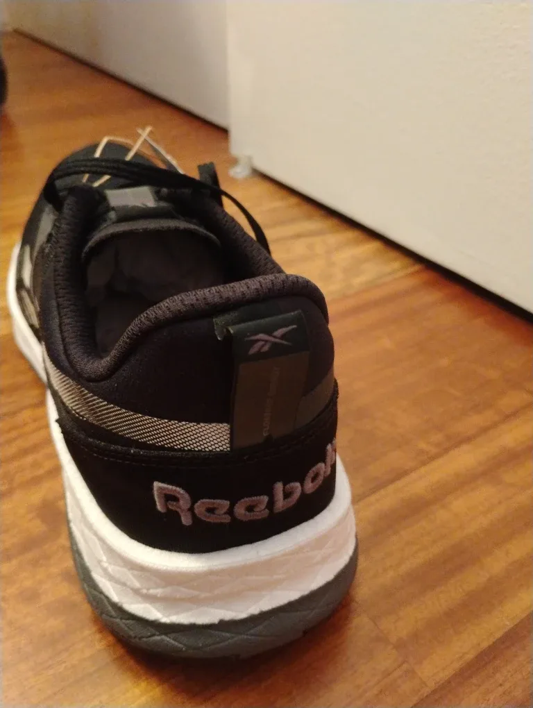 Brand New Reebok Floatride Energy 4 Running Shoes, Men's size 11 image indicator(3)