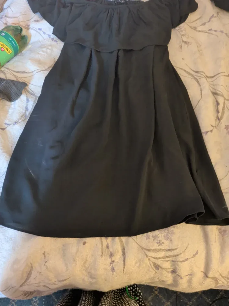 Lily McNeal Black Dress - Size L image indicator(2)