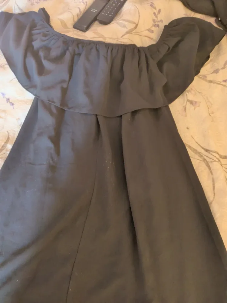 Lily McNeal Black Dress - Size L image indicator(8)