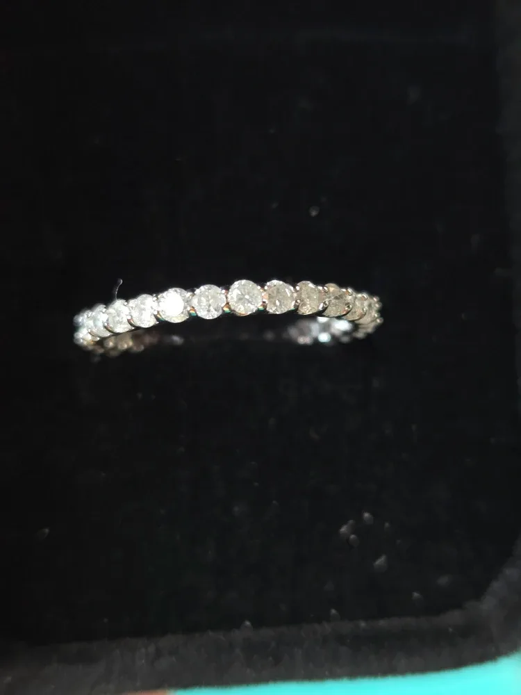 1ct natural diamond 18k Eternity Ring image indicator(9)