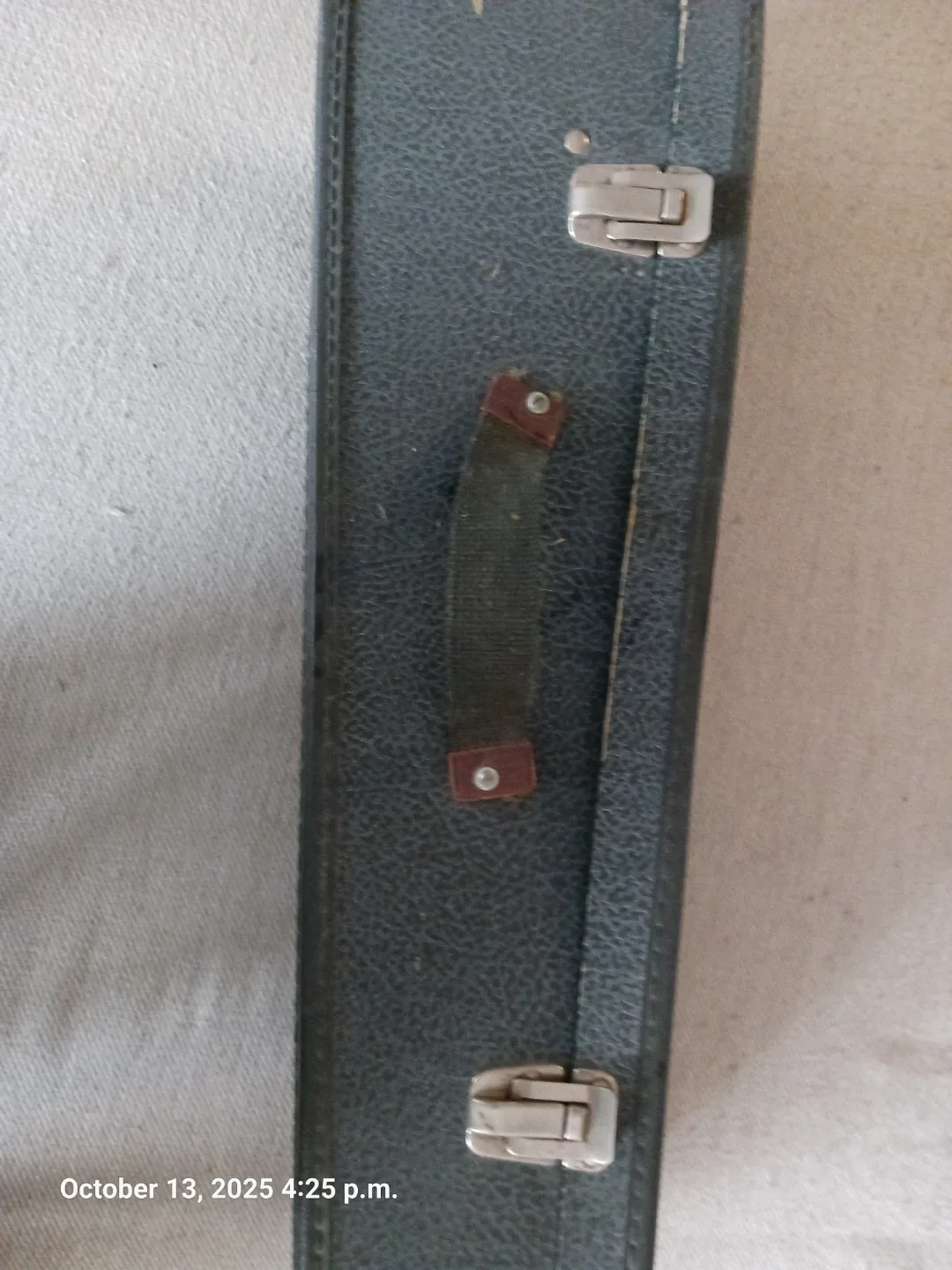 Trumpet with Case image indicator(6)