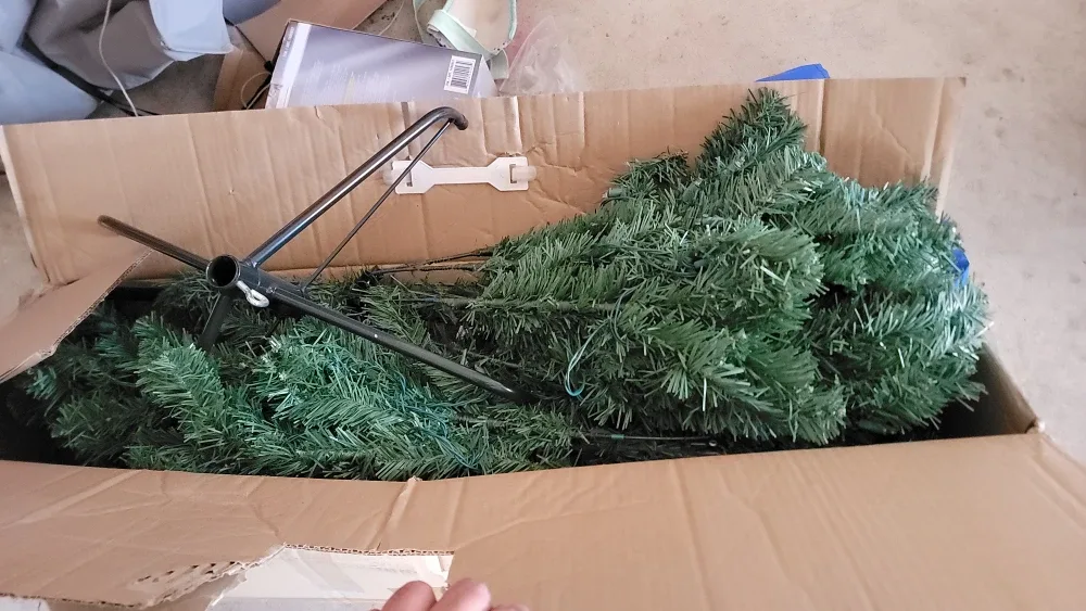 Holiday Time 7-ft Pre-Lit Sonoma Pine Tree