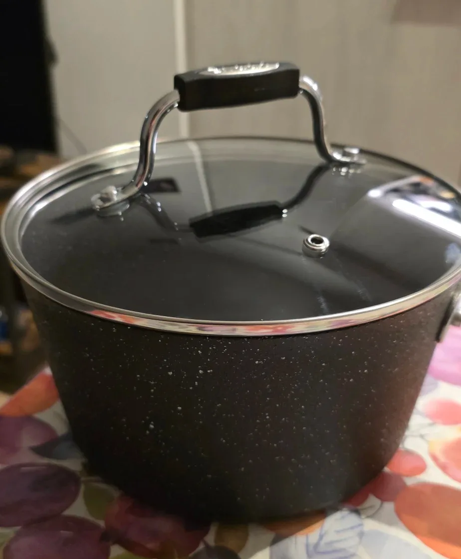 Starfrit The Rock  Non-Stick Saucepan