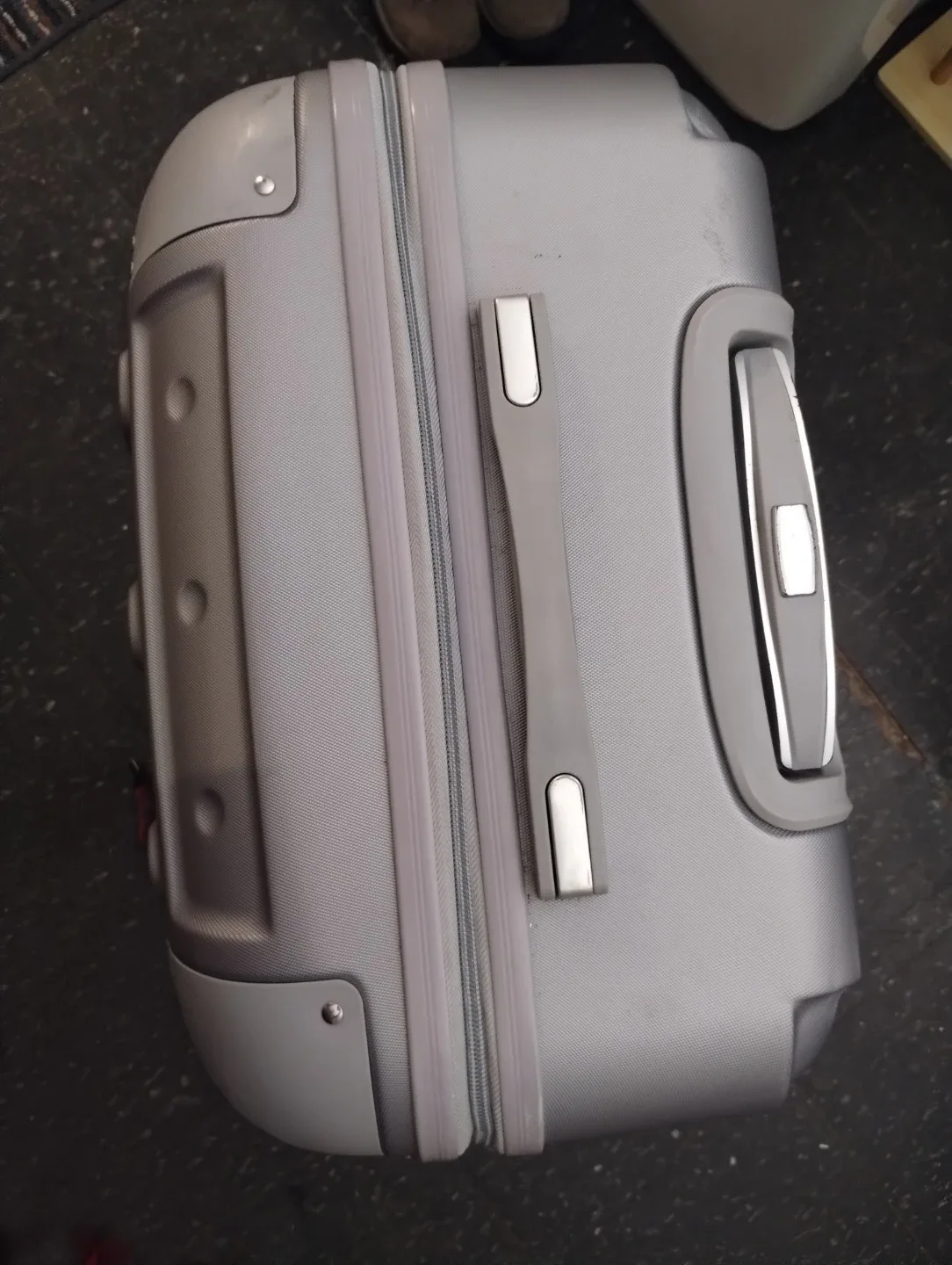 Grey Rolling Suitcase  medium size image indicator(4)