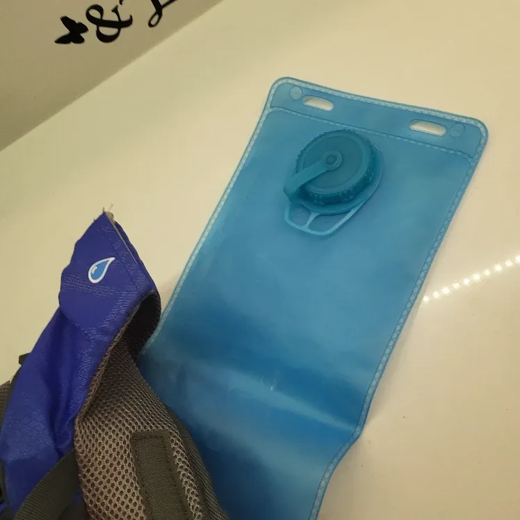 Ozark Trail Hydration Pack - Blue image indicator(2)