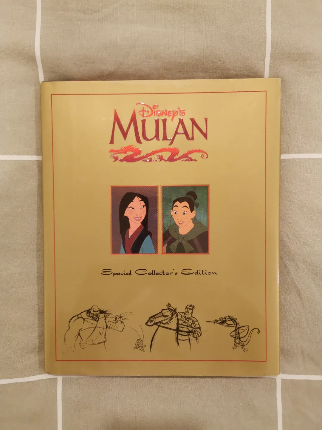 Mulan Special Collector's Edition Book