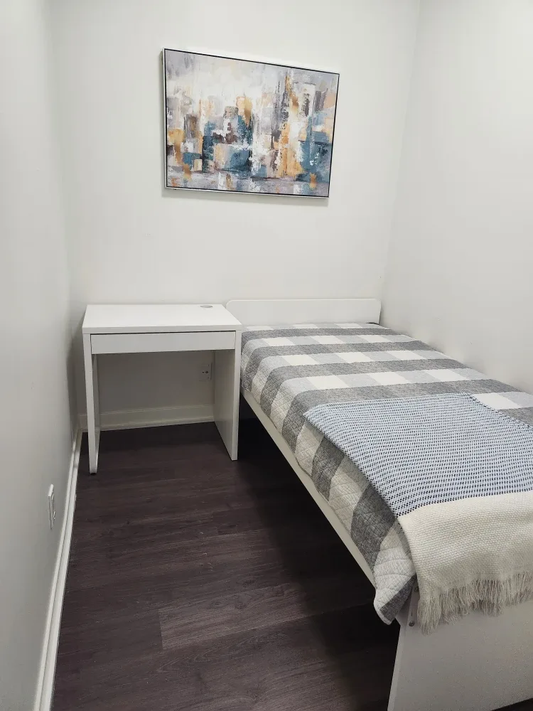 Downtown Room image indicator(2)