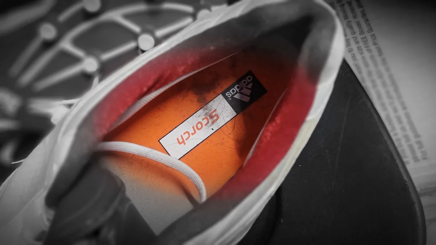 🥕🥕🥕Adidas Scorch Football Cleats - Size 15 image indicator(2)