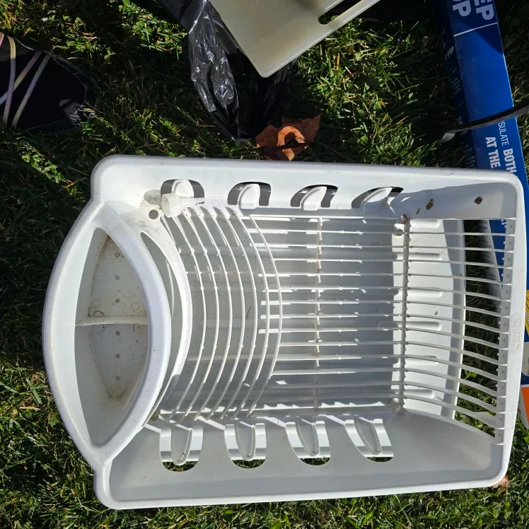 Sterilite White Dish Rack