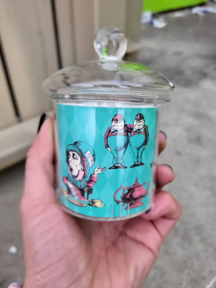 Alice in Wonderland Jar image indicator(2)