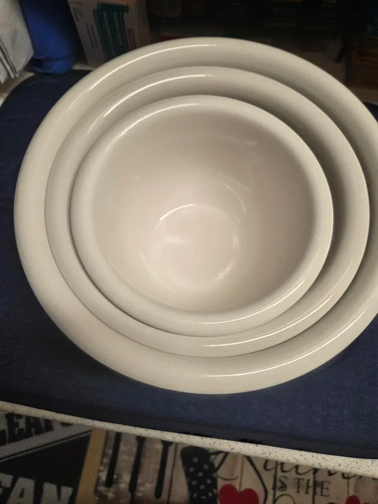 Corelle Mixing Bowl Set, 3 Bowls image indicator(2)