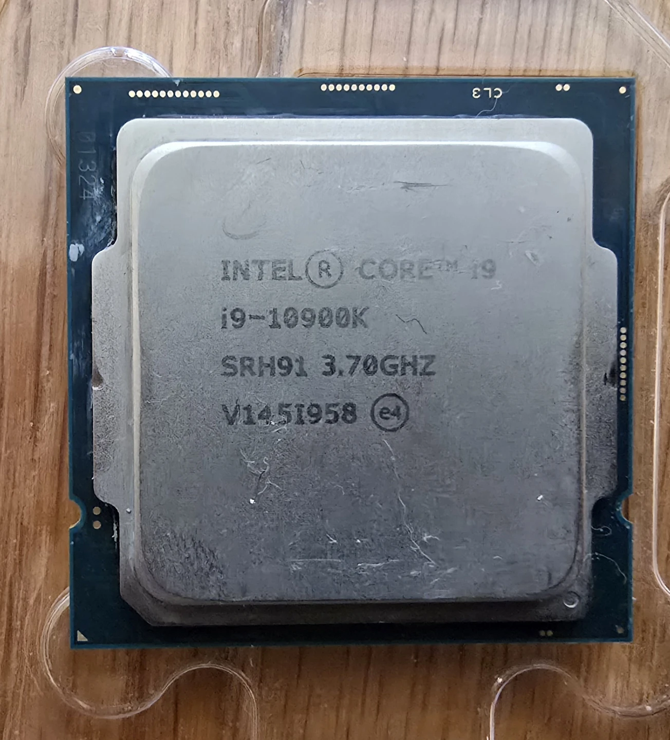 Intel Core i9-10900K CPU (dead)