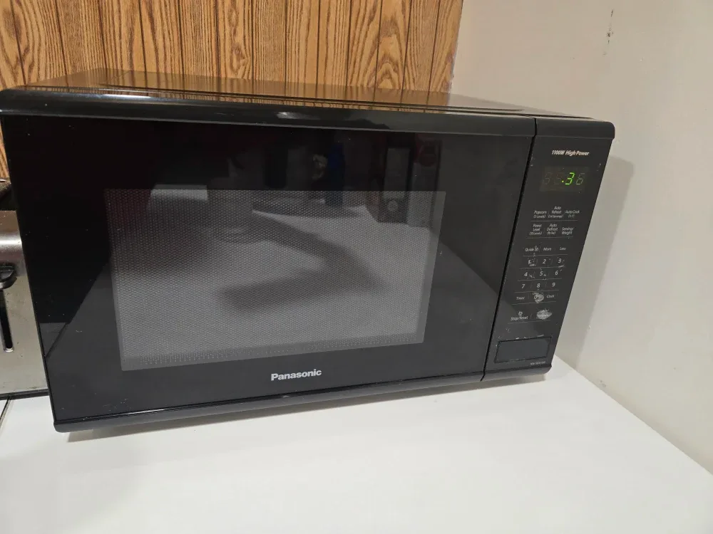 Panasonic 1100W High Power Microwave