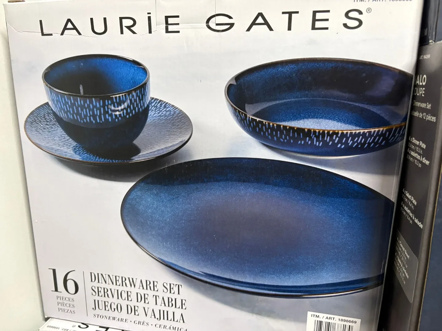 Laurie Gates 16-Piece Dinnerware Set
