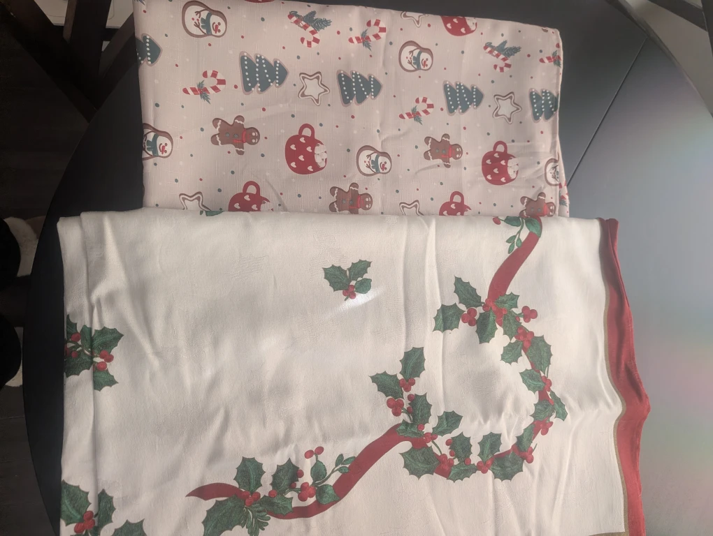Christmas Tablecloths - photo 3