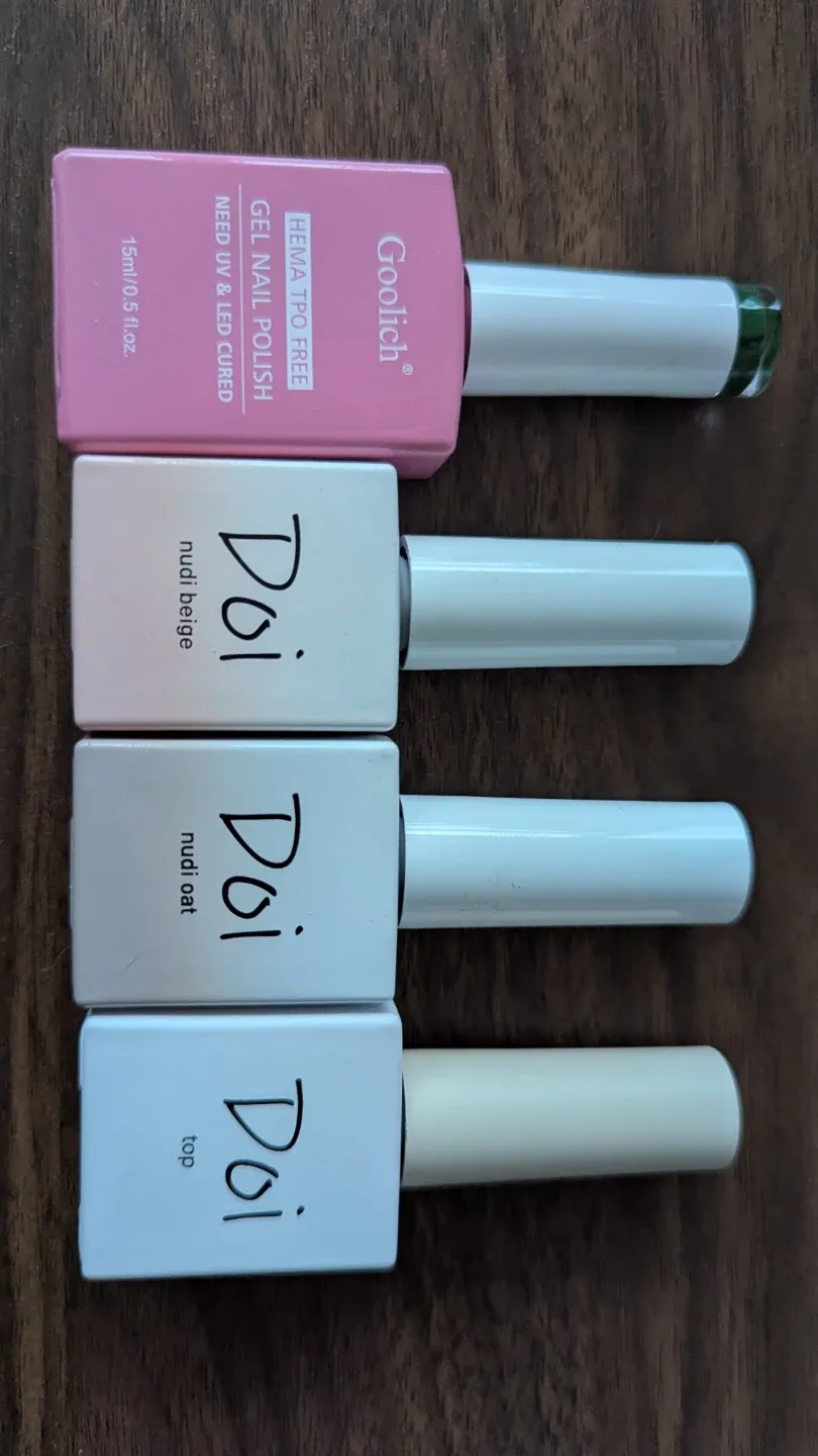 Nailbayo Gel Nail Polishes