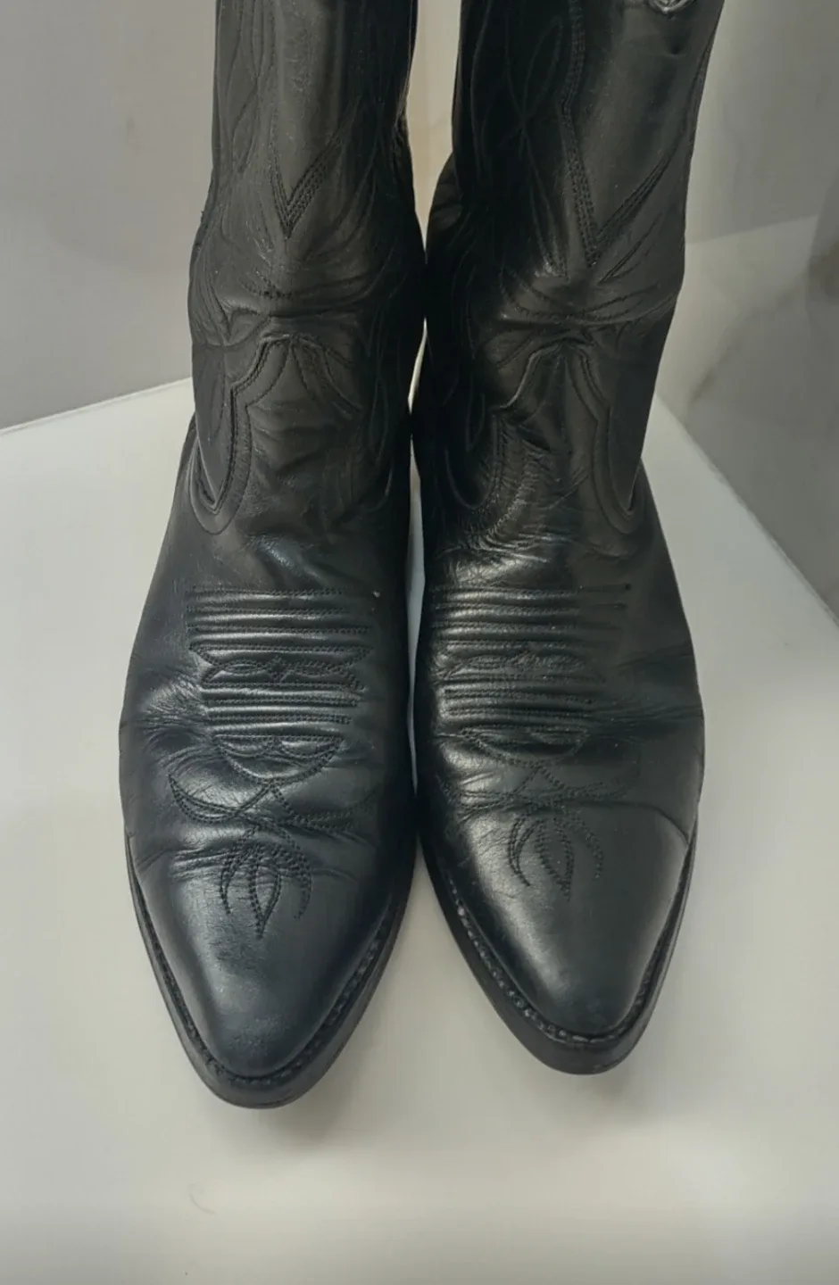 Full- grain Black Leather Cowboy Boots (Made in Canada) image indicator(2)