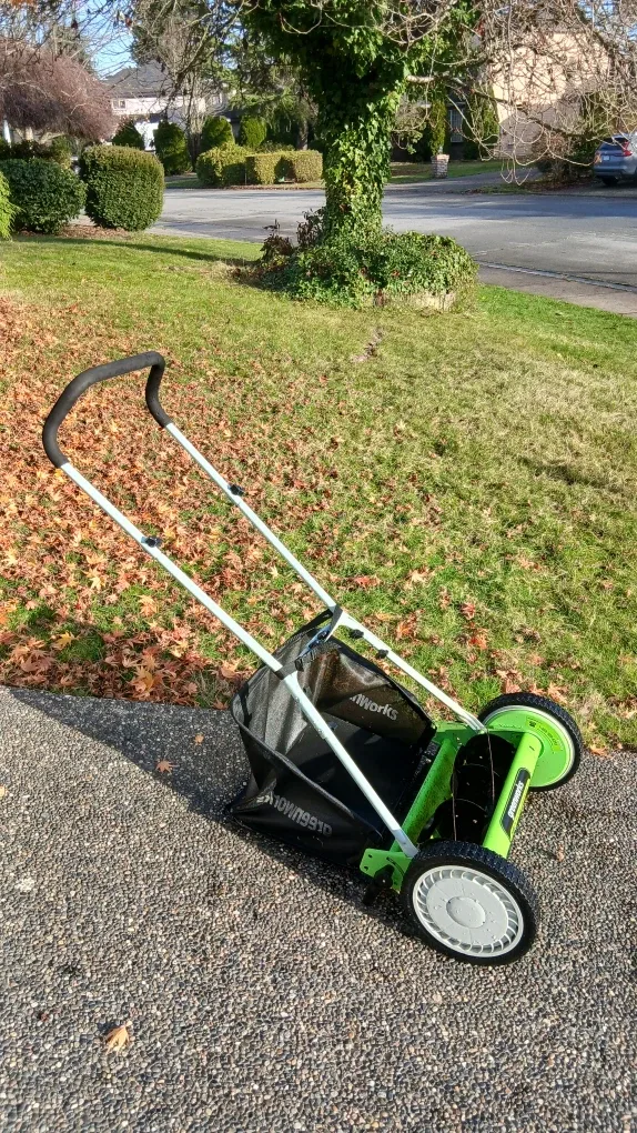 Greenworks 16" Reel Mower