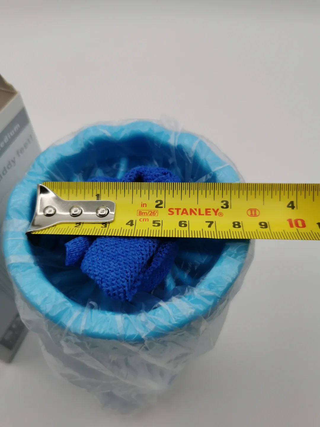 Dog Paw Cleaner - Blue Medium image indicator(6)