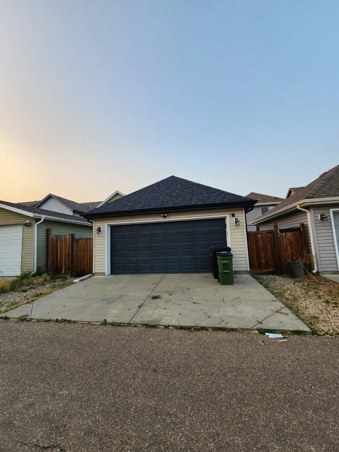 3 Bedroom, 2.5 Bathroom House for rent image indicator(10)