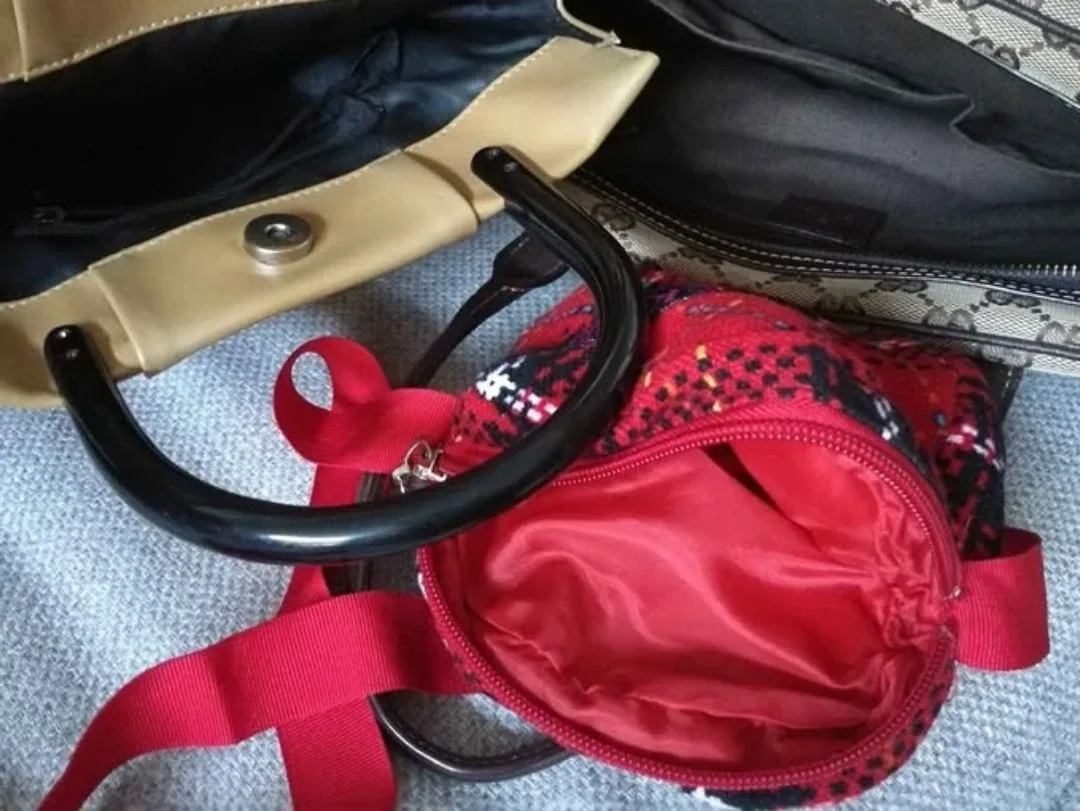 Red Chequered Crossbody Purse image indicator(3)