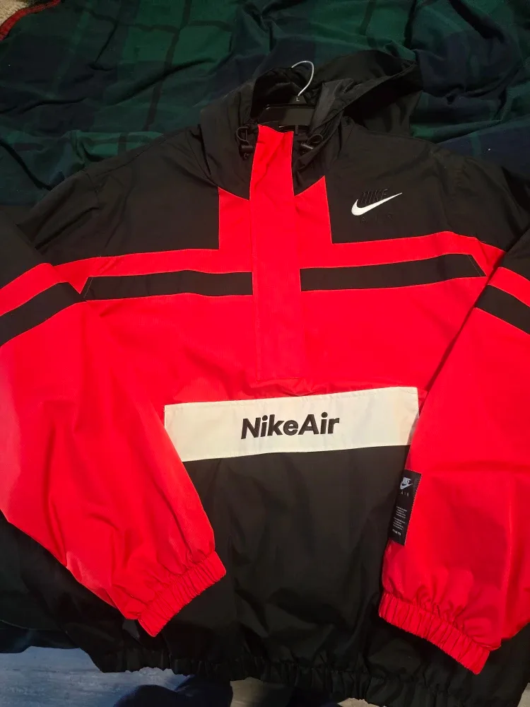 Nike Air Pullover Jacket Black/Red image indicator(2)