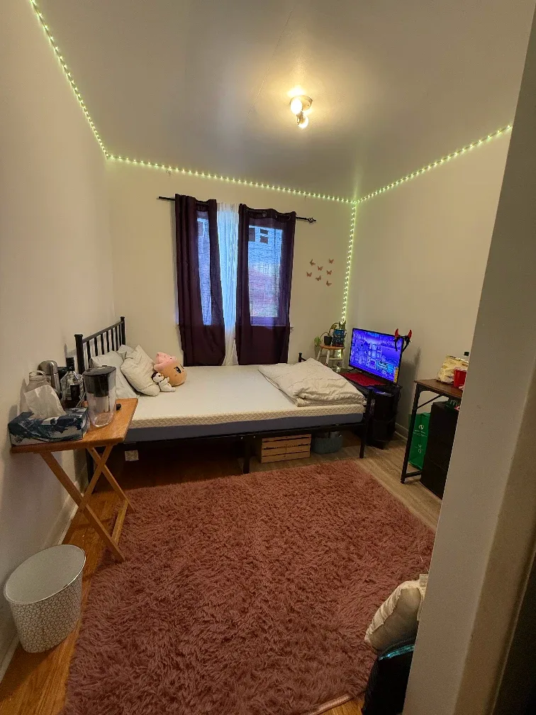 Room for rent image indicator(2)