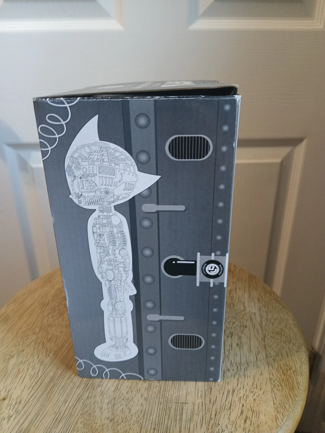 Astro Boy Light-Up Figure by Loot Crate - photo 2