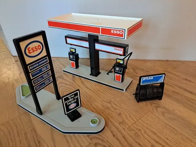 Playmobil Toy Sets Bundle image indicator(6)