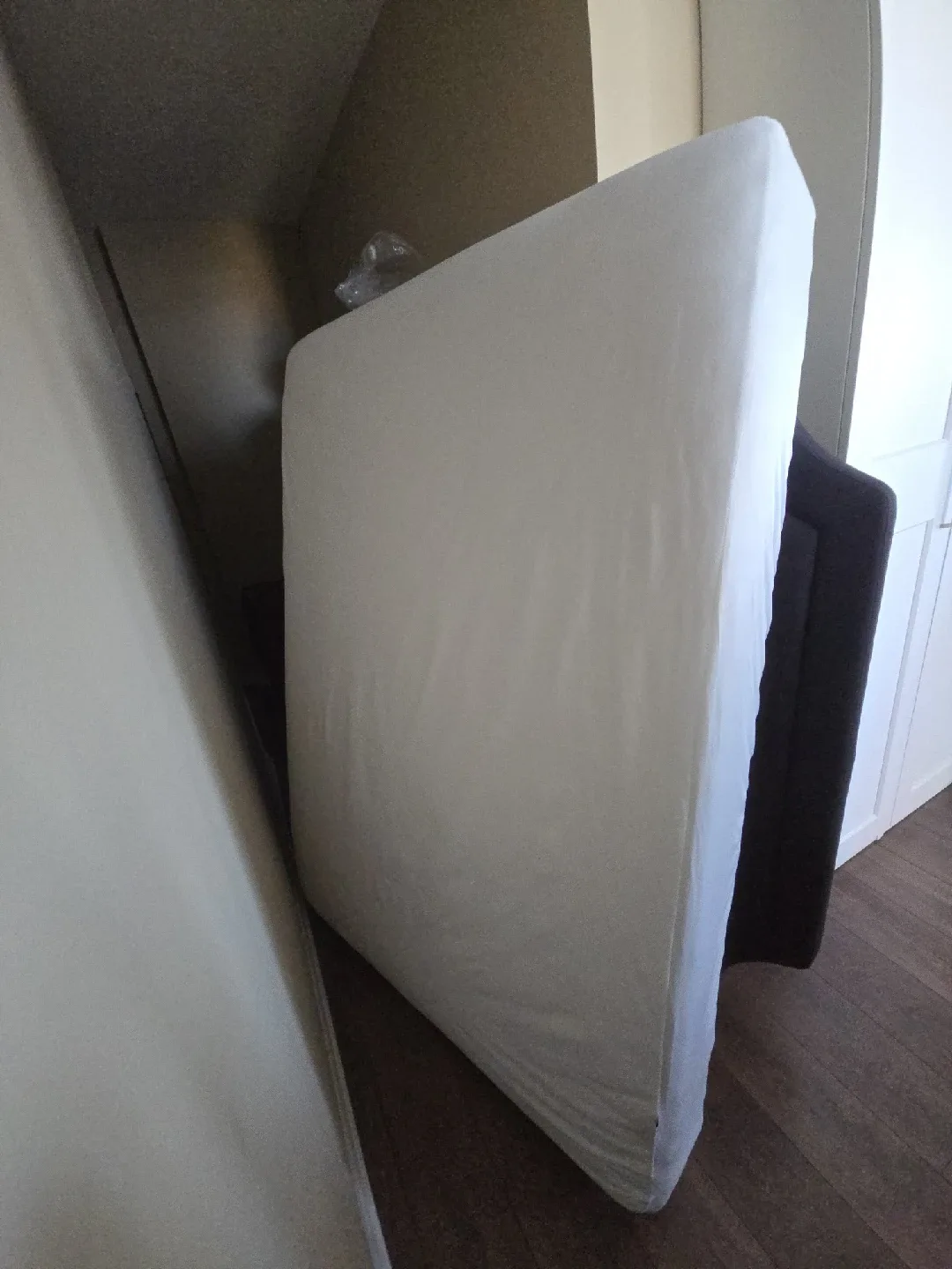 QUICK SALE | Queen Mattress