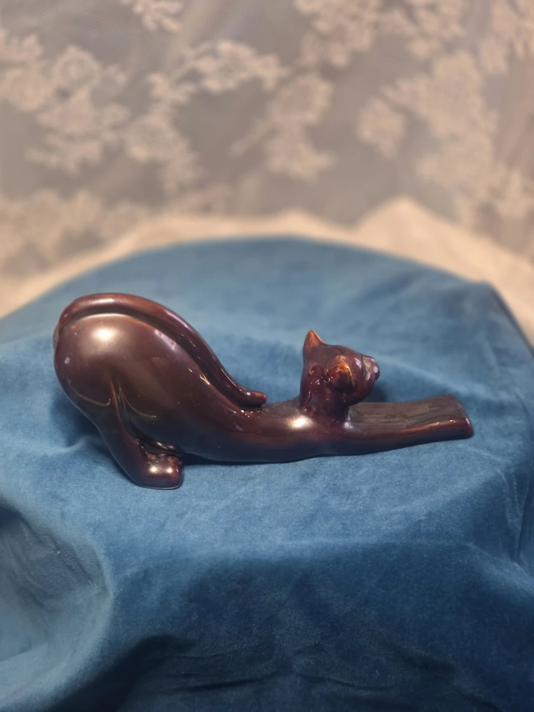 Vintage Brown Ceramic Stretching Cat Figurine - photo 3