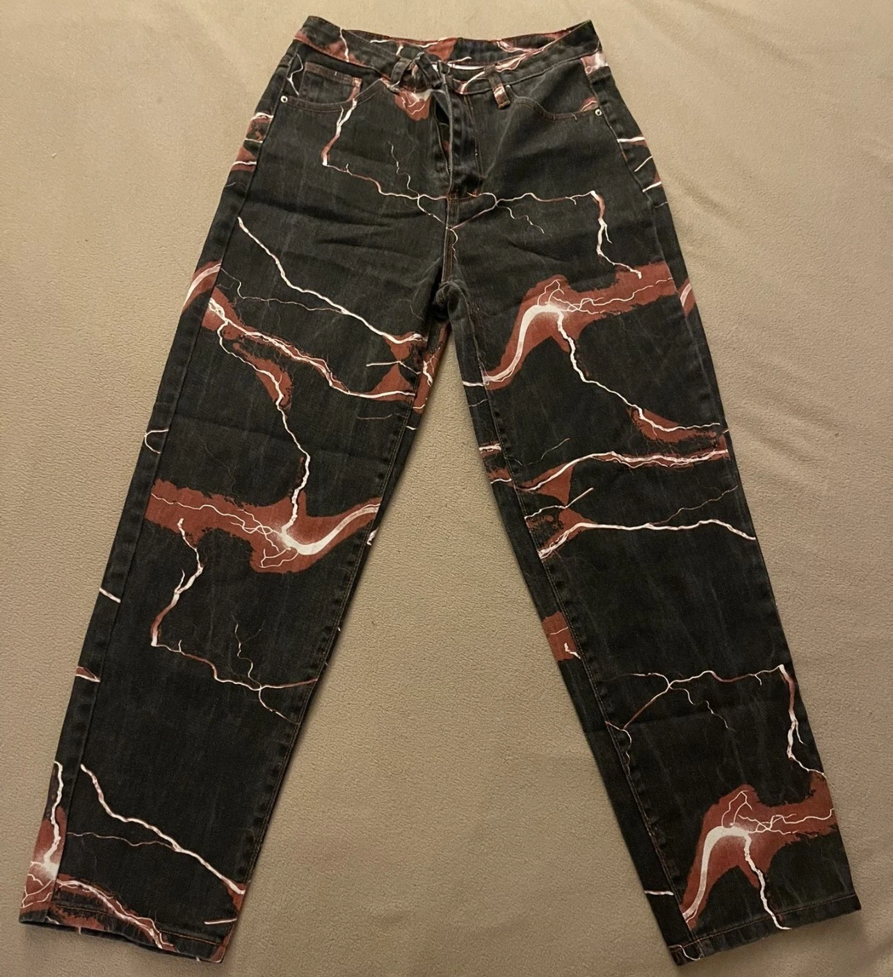 Lightning Print Jeans females size small - photo 2