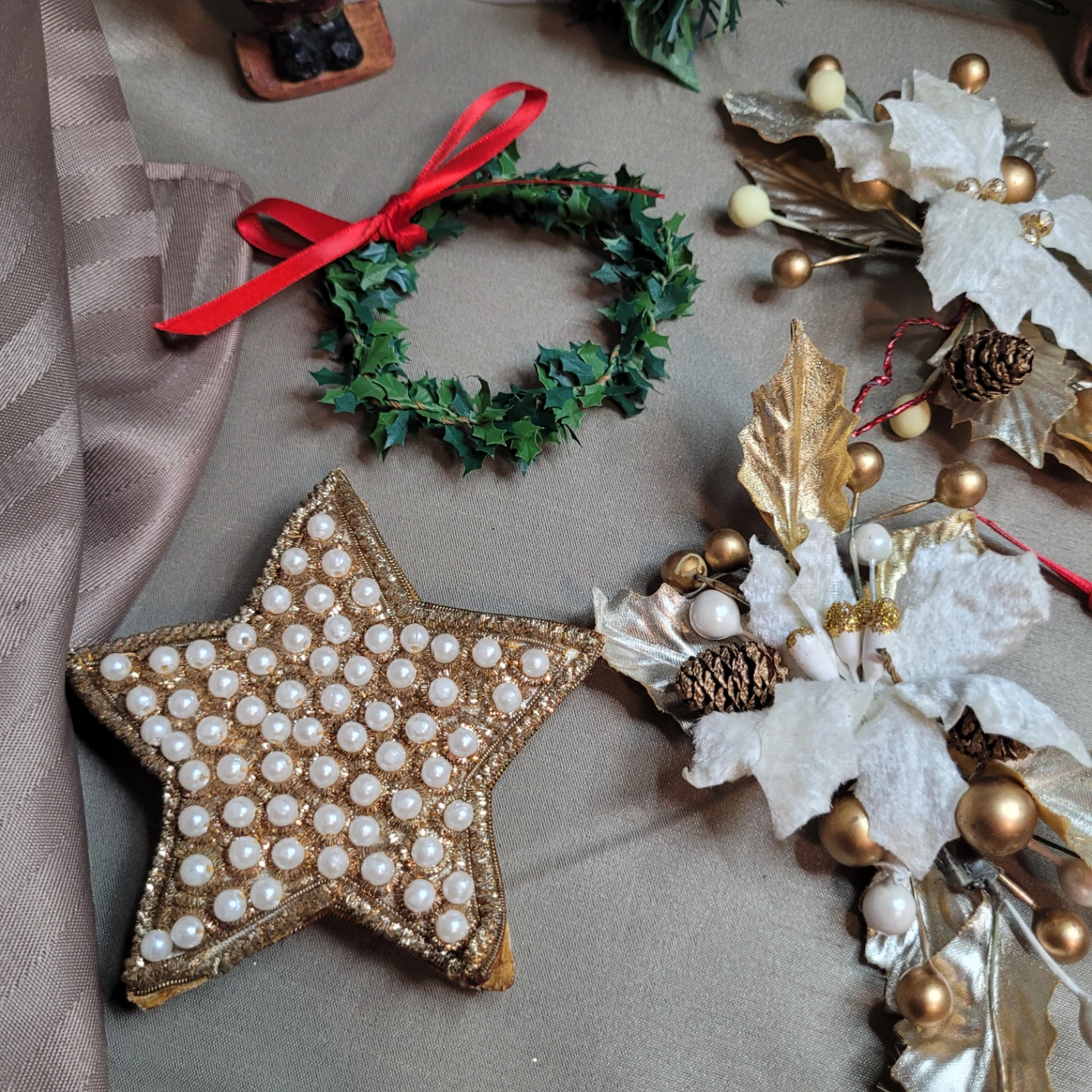 Mix Misc lot of 10 Holiday Christmas Ornaments Decoration - photo 4