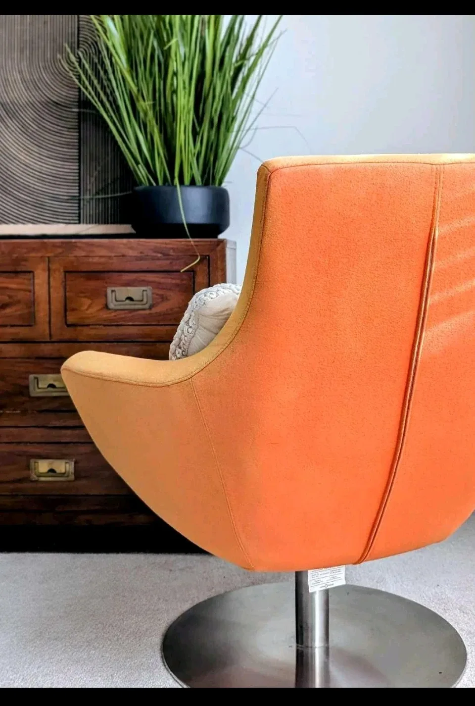 SOHO CONCEPT CHAIRS (2 available) image indicator(3)