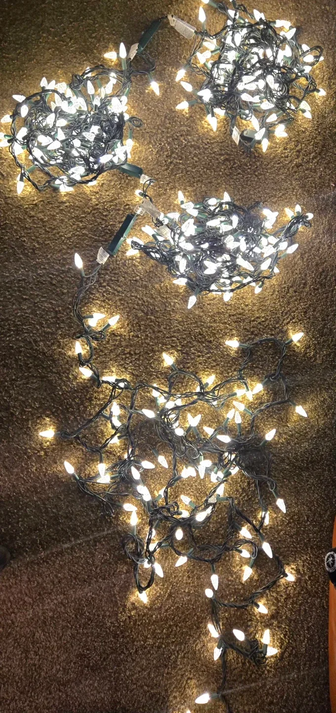 400 LED White Indoor/Outdoor Christmas Lights image indicator(3)