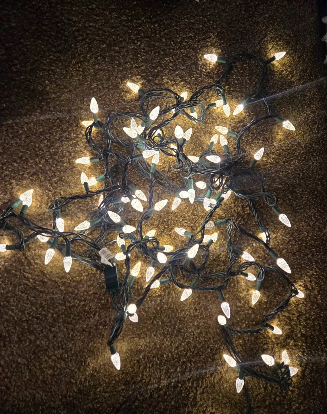 400 LED White Indoor/Outdoor Christmas Lights image indicator(5)